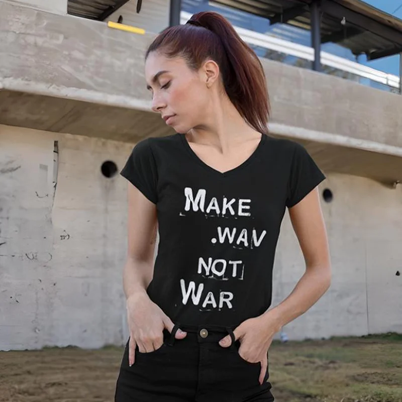 Shirt | Women | Make Wav Not War | Schwarz